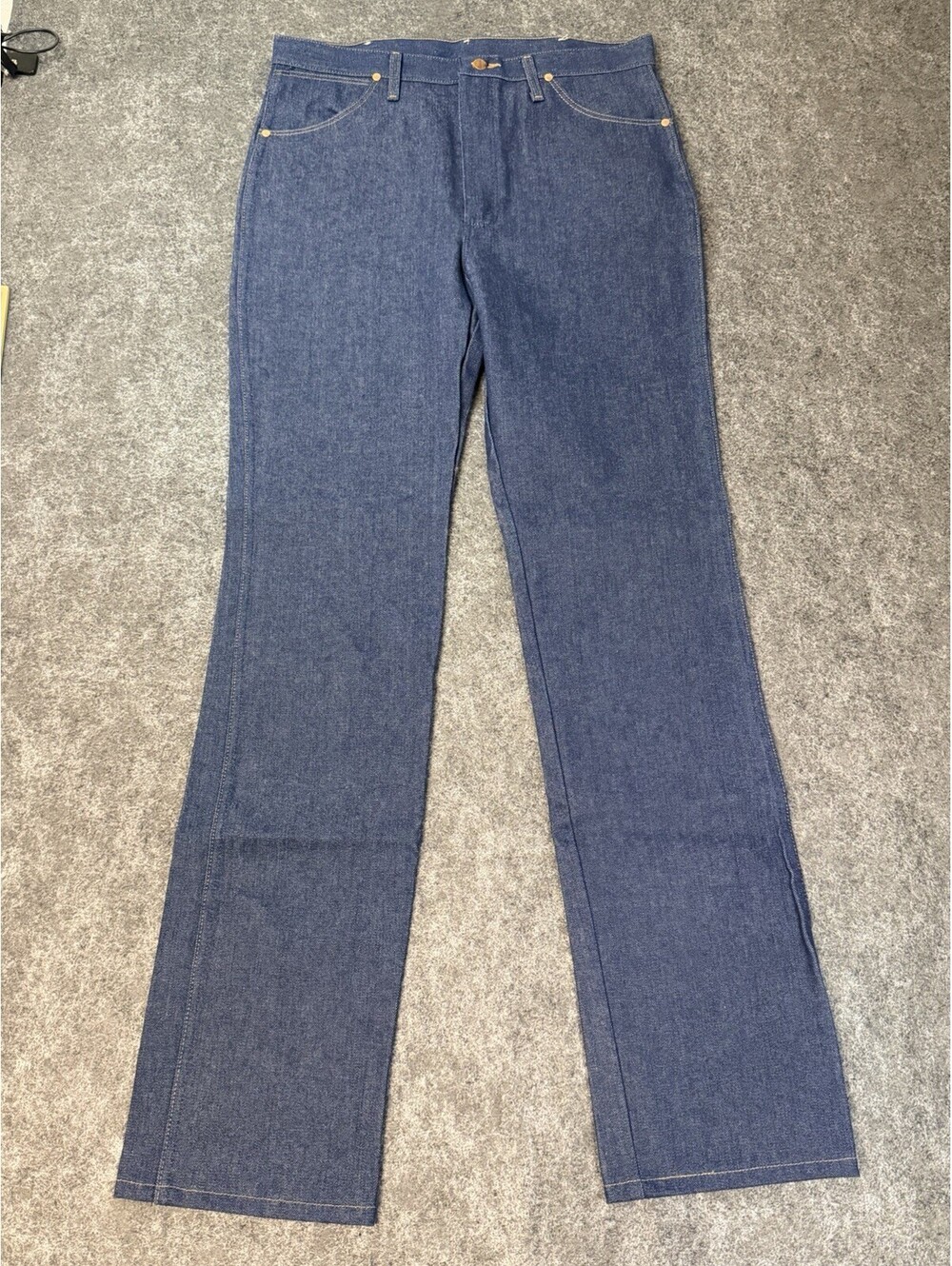 Wrangler 935DEN Jeans Mens 36x38 NWOT Cowboy Cut Slim Fit Dark Blue Denim